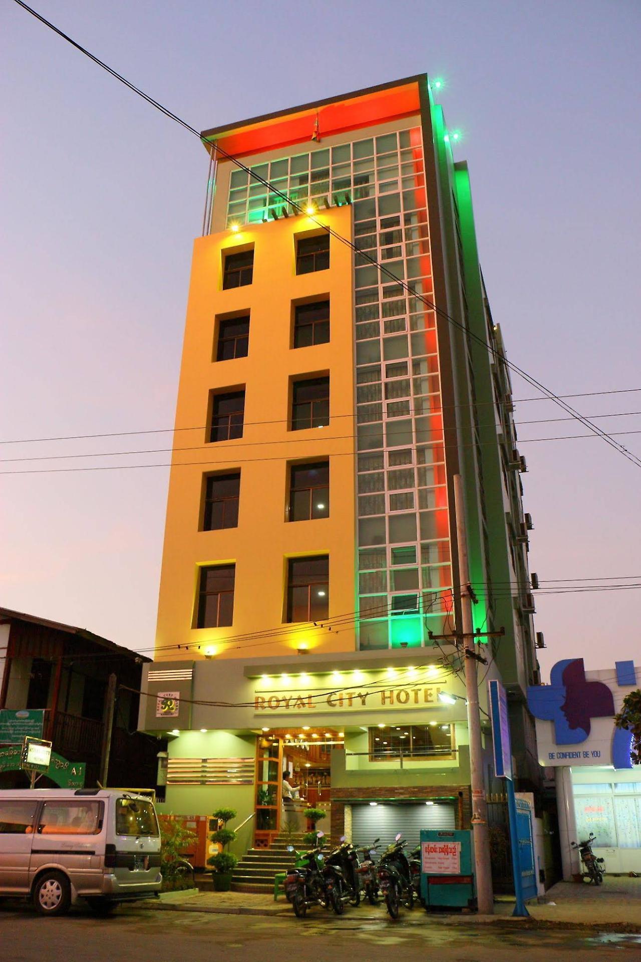 Royal City Hotel Mandalay Exterior foto
