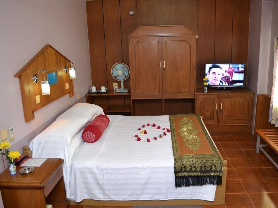 Royal City Hotel Mandalay Exterior foto