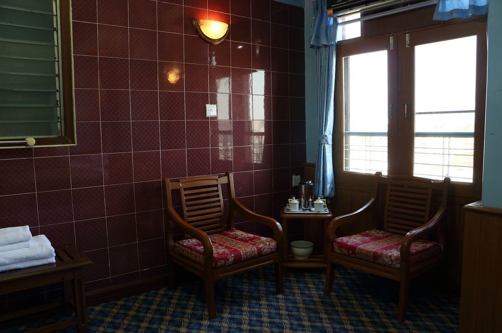 Royal City Hotel Mandalay Exterior foto