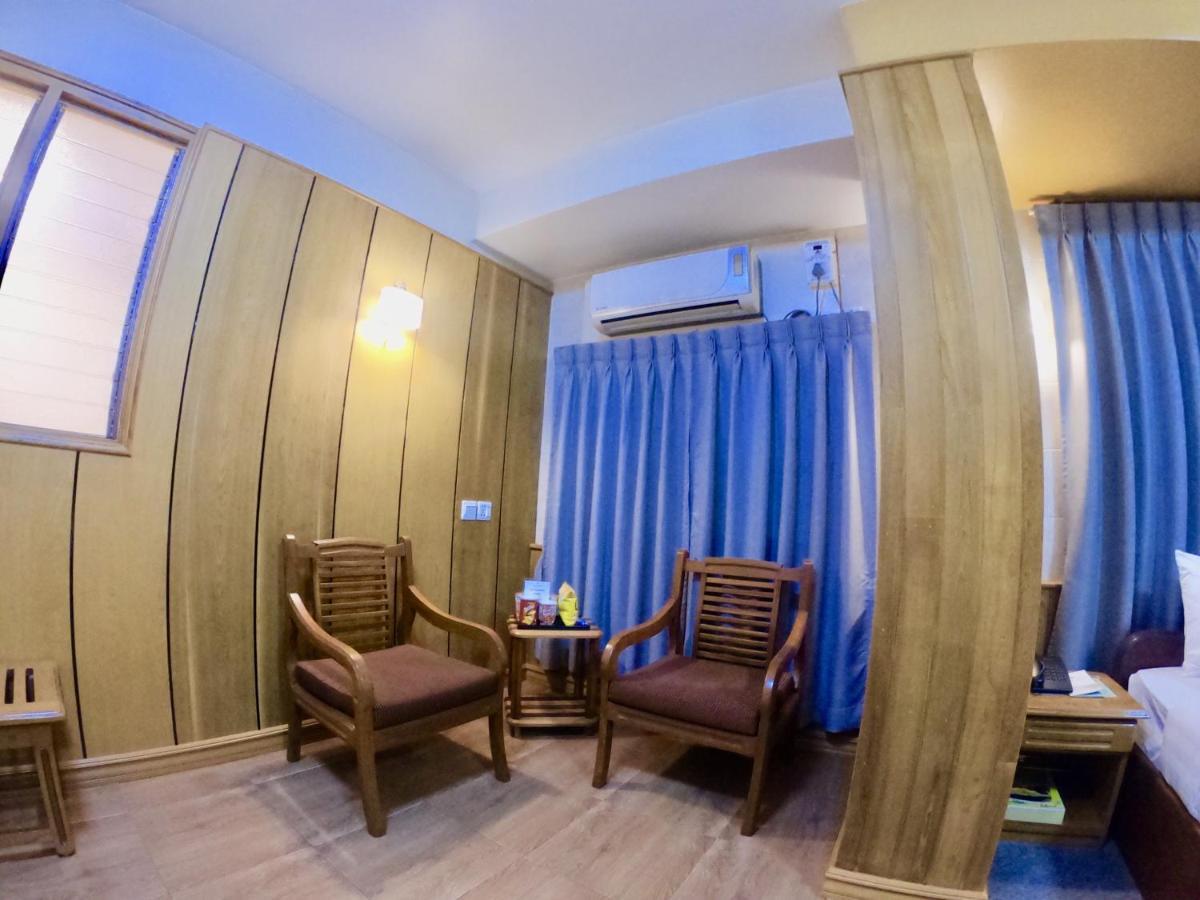 Royal City Hotel Mandalay Exterior foto