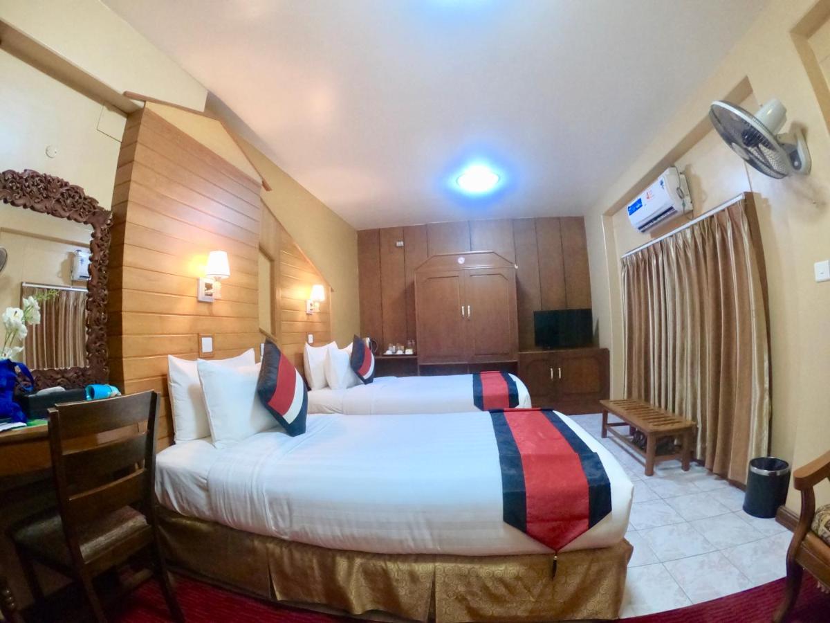 Royal City Hotel Mandalay Exterior foto